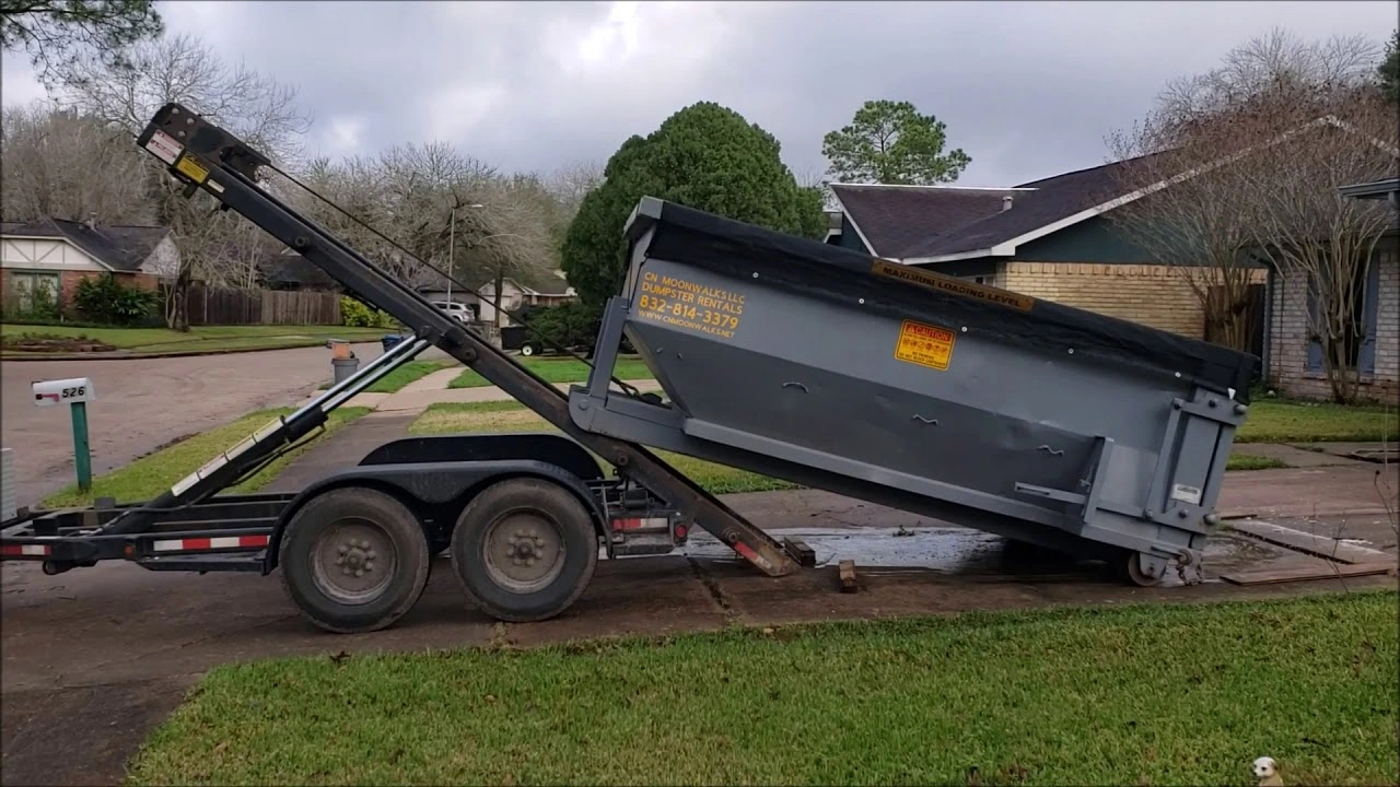Roll-off dumpster rental in Metairie, LA for home cleanout
